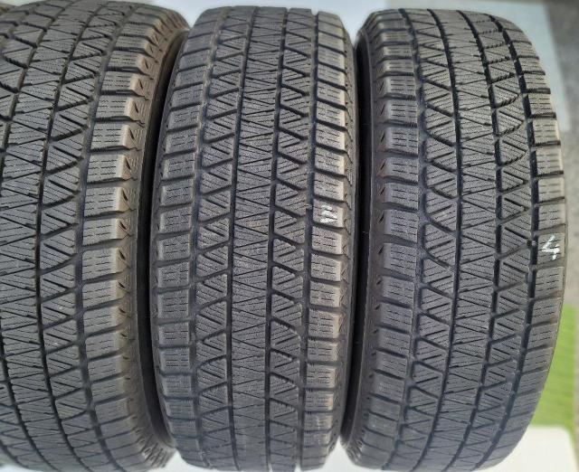 バリ溝!年式2019 BRIDGESTONE BLIZZAK DM-V3 17インチスタッドレスタイヤ225/65R17 < 自動車/バイク バリ溝!年式2019 BRIDGESTONE BLIZZAK DM-V3 17インチスタッドレスタイヤ225/65R17 < 自動車/バイク