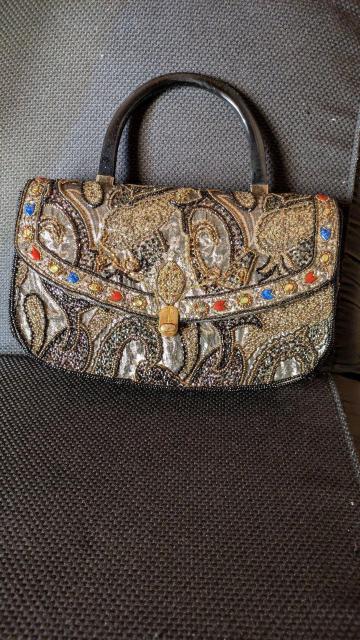 ���� �o�b�N ���� �� �����t�@�b�V������ 