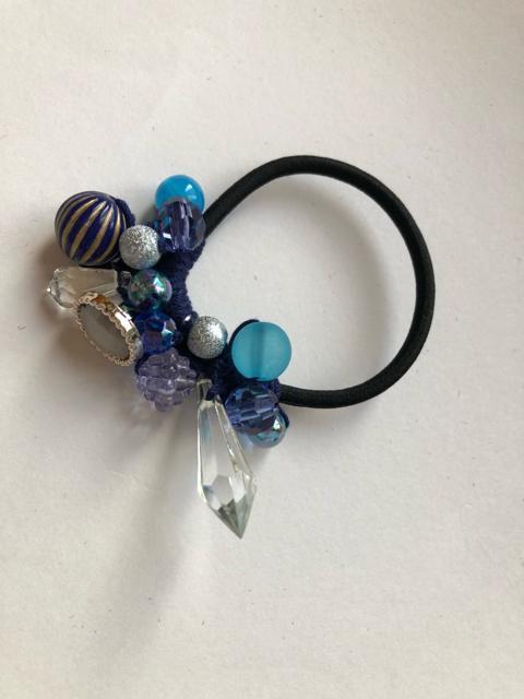 ハンドメイド ヘアゴム キラキラビーズ盛り盛り♪ ブルー < 女性ファッション  ハンドメイド ヘアゴム キラキラビーズ盛り盛り♪ ブルー < 女性ファッションの