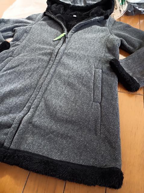 SjN{AƂ炩.Wo[.R[gVil劈UNIQLO