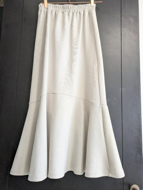 �A���f�B�R�[�����X�J�[�g���ߗށ�����600�` 