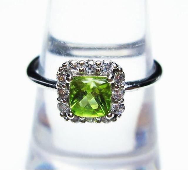 【SALE価格】ペリドットリング サイズ調整可能タイプ 管理番号382 < 女性アクセサリー/時計 【SALE価格】ペリドットリング サイズ調整可能タイプ 管理番号382 < 女性アクセサリー/時計の