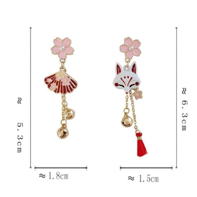 新品★狐チャーム付非対称ピアス < 女性アクセサリー/時計  新品★狐チャーム付非対称ピアス < 女性アクセサリー/時計の