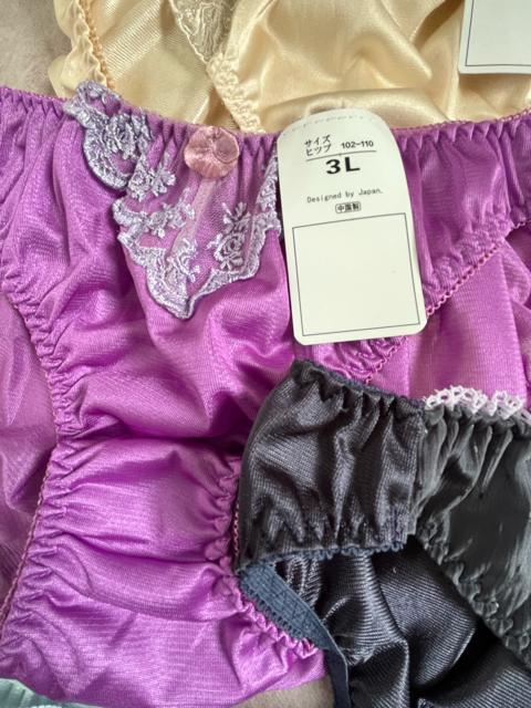 3Lサイズ!5枚組光沢ツルツル素材!シフォン使いあり!レース仕様あり!など!高貴品格!色とりどり!エレガント!ショーツ!No.春 < 女性ファッション  3Lサイズ!5枚組光沢ツルツル素材!シフォン使いあり!レース仕様あり!など!高貴品格!色とりどり!エレガント!ショーツ!No.春 < 女性ファッションの