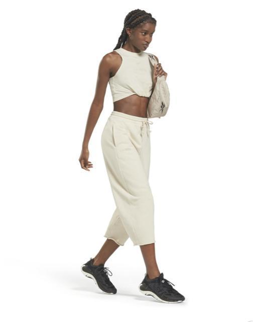 新品未使用タグ付き150サイズ ノースリーブ タンクトップ ショート丈 Reebok < キッズ/ベビー  新品未使用タグ付き150サイズ ノースリーブ タンクトップ ショート丈 Reebok < キッズ/ベビーの