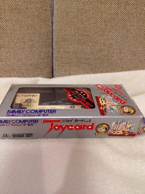 中古 貴重!ファミコン コントローラー ジョイカードマークU 限定バージョン 1987 < ゲーム本体/ソフト 中古 貴重!ファミコン コントローラー ジョイカードマークU 限定バージョン 1987 < ゲーム本体/ソフトの
