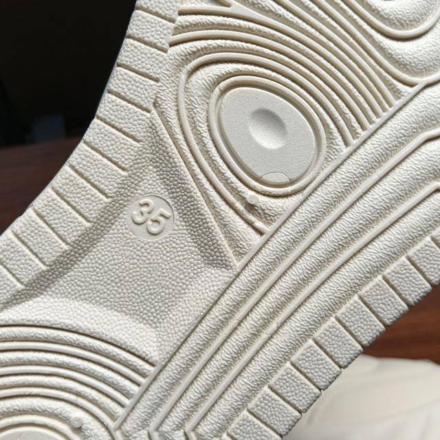 新品 22.5cm レディース スニーカー ホワイト シューズ 靴 カジュアル < 女性ファッション 新品 22.5cm レディース スニーカー ホワイト シューズ 靴 カジュアル < 女性ファッションの