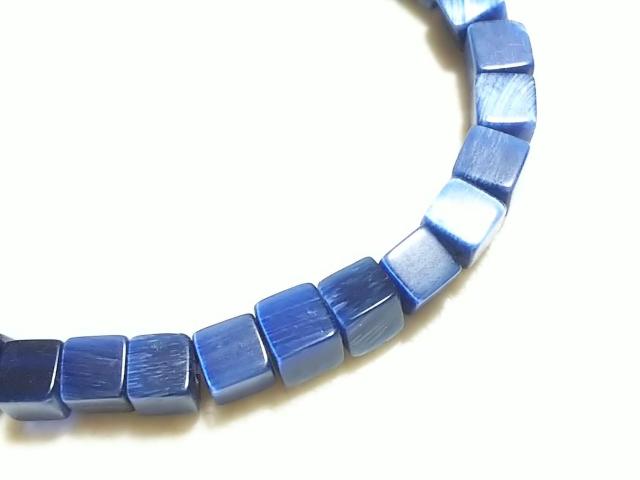 天然石★キャッツアイ(ネイビー)キューブ 半連 < 女性アクセサリー/時計 天然石★キャッツアイ(ネイビー)キューブ 半連 < 女性アクセサリー/時計の