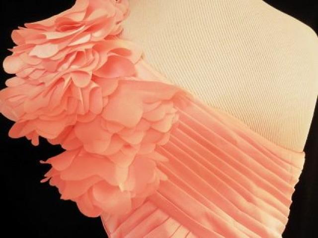 ベビーピンクワンショルフラワー発表会エレガントロングドレス < 女性ファッション ベビーピンクワンショルフラワー発表会エレガントロングドレス < 女性ファッションの