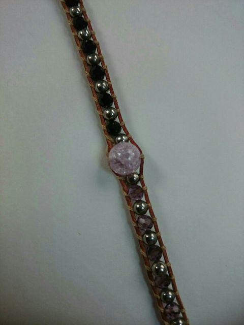 天然石クラック水晶 本革ラップブレスレット☆美品★ < 女性アクセサリー/時計  天然石クラック水晶 本革ラップブレスレット☆美品★ < 女性アクセサリー/時計の