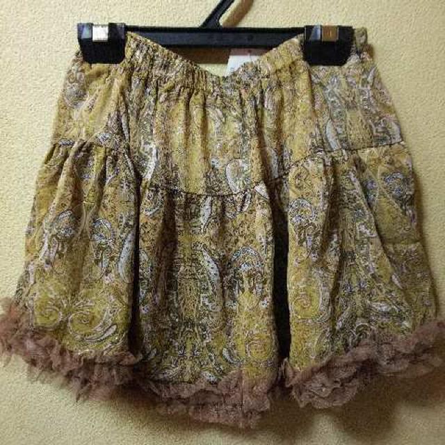 LAZY DAISY新品タグ付★シフォン2段ティアードミニスカ < 女性ファッション  LAZY DAISY新品タグ付★シフォン2段ティアードミニスカ  < 女性ファッションの