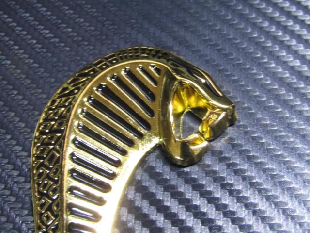 ●1994 マスタング コブラ SVT スネーク GOLD&BLACK 凹凸仕様 メタル製 エンブレム < 自動車/バイク ●1994 マスタング コブラ SVT スネーク GOLD&BLACK 凹凸仕様 メタル製 エンブレム < 自動車/バイク