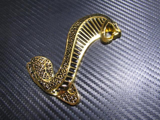 ●1994 マスタング コブラ SVT スネーク GOLD&BLACK 凹凸仕様 メタル製 エンブレム < 自動車/バイク ●1994 マスタング コブラ SVT スネーク GOLD&BLACK 凹凸仕様 メタル製 エンブレム < 自動車/バイク