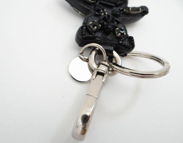 PRADA v_ rW[ xA N} L[O L[z_[ ubNUSEDyz  uh 