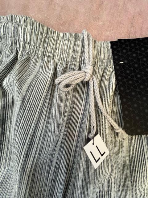 LLサイズ!高貴紳士的!サラッとしじら織り!涼しい素材!和のくつろぎ!両サイド!ポケット付き!ハーフパンツ! < 男性ファッション  LLサイズ!高貴紳士的!サラッとしじら織り!涼しい素材!和のくつろぎ!両サイド!ポケット付き!ハーフパンツ! < 男性ファッションの