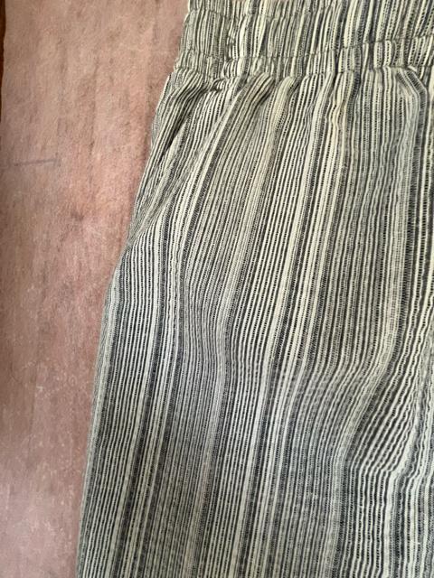 LLサイズ!高貴紳士的!サラッとしじら織り!涼しい素材!和のくつろぎ!両サイド!ポケット付き!ハーフパンツ! < 男性ファッション  LLサイズ!高貴紳士的!サラッとしじら織り!涼しい素材!和のくつろぎ!両サイド!ポケット付き!ハーフパンツ! < 男性ファッションの