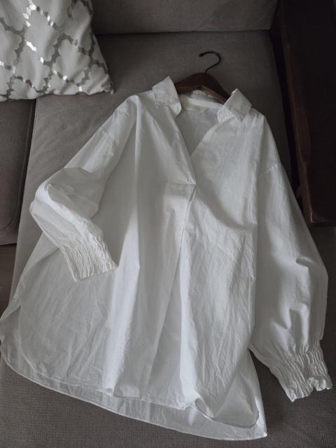 MONOLOGUEVc^ȃNAzCg̃i`RbgVc