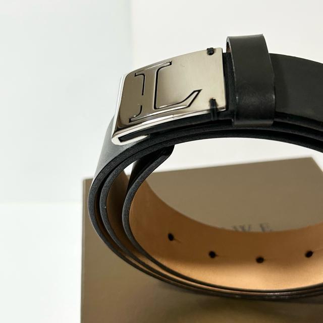 美品 LOEWE ロエベ レザー シルバー金具 ベルト ブラック < ブランド  美品 LOEWE ロエベ レザー シルバー金具 ベルト ブラック < ブランドの