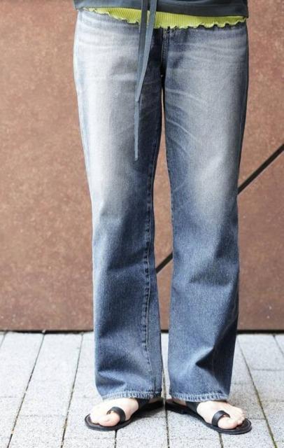 イエナ IENA 別注Woadbluc 大人可愛いデニムパンツ 美品MUSE JOURNALSTANDARD < ブランド イエナ IENA 別注Woadbluc 大人可愛いデニムパンツ 美品MUSE JOURNALSTANDARD < ブランドの