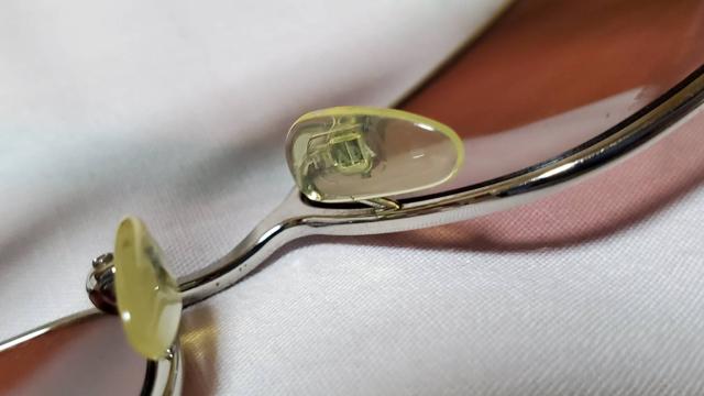 正規レア 浜田省吾着 同型 プラダ メタルサングラス ピンク系×シルバー 軽量 アイウェア 廃盤 入手困難! 男女兼用 < ブランド  正規レア 浜田省吾着 同型 プラダ メタルサングラス ピンク系×シルバー 軽量 アイウェア 廃盤 入手困難! 男女兼用 < ブランドの