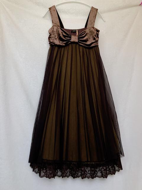 MAITRESSE ノースリーブ 切替 ドレス ワンピース プリーツ チュール N2m < 女性ファッション  MAITRESSE ノースリーブ 切替 ドレス ワンピース プリーツ チュール N2m  < 女性ファッションの