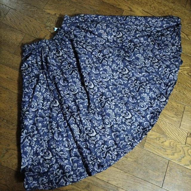 フレアースカート LLサイズ 美品 ウエストオールゴムに < 女性ファッション フレアースカート LLサイズ 美品 ウエストオールゴムに < 女性ファッションの
