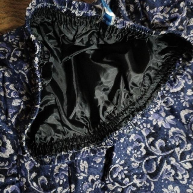 フレアースカート LLサイズ 美品 ウエストオールゴムに < 女性ファッション フレアースカート LLサイズ 美品 ウエストオールゴムに < 女性ファッションの