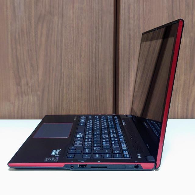 FUJITSU LIFEBOOK Corei7 メモリ8GB SSD256GB Office2024 Excel Word カメラ < PC本体/周辺機器 FUJITSU LIFEBOOK Corei7 メモリ8GB SSD256GB Office2024 Excel Word カメラ < PC本体/周辺機器の