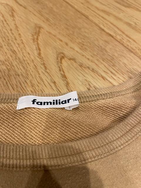 familiar 刺繍トレーナー 140cm ベージュ < ブランド familiar 刺繍トレーナー 140cm ベージュ < ブランドの