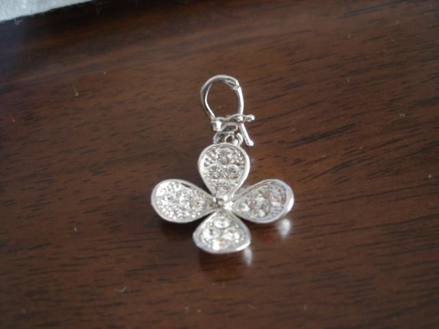 ★プラスヴァンドーム クローバーデザインネックレス★新品!超激安! < ブランド ★プラスヴァンドーム クローバーデザインネックレス★新品!超激安! < ブランドの