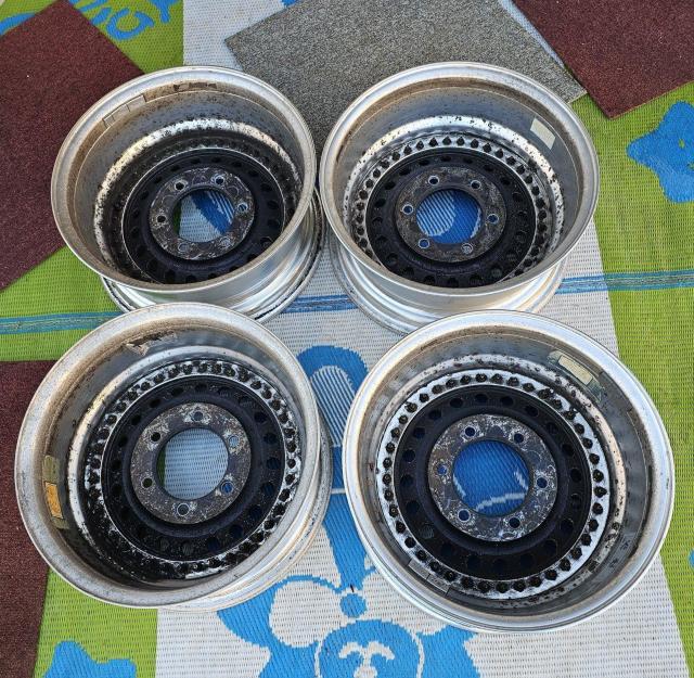 美品 Epsilon JAPANアルミホイール15インチ6.5J+29 6H PCD139.7 ハブ径110mmホイールのみ4本 < 自動車/バイク 美品 Epsilon JAPANアルミホイール15インチ6.5J+29 6H PCD139.7 ハブ径110mmホイールのみ4本 < 自動車/バイク