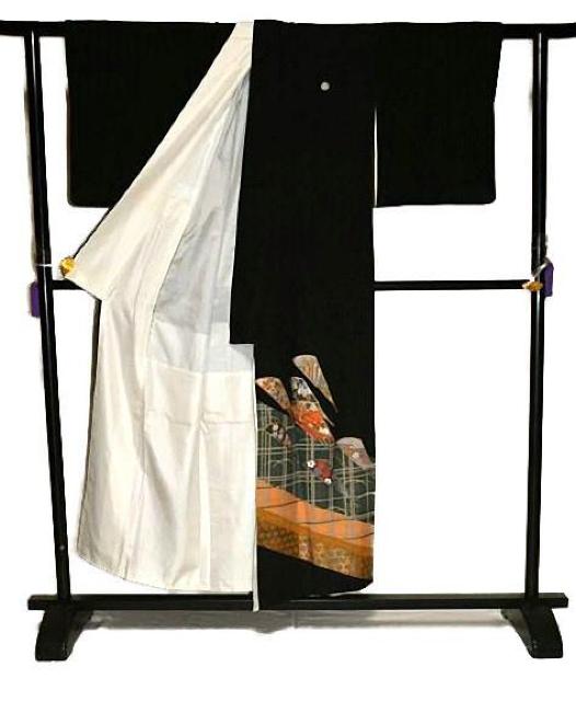 【最高級】新品同様 金駒シシュウ 比翼付 黒留袖・袋帯5点セット 身丈152cm 裄丈63.5cm 長さ439cm T3445 < 女性ファッション  【最高級】新品同様 金駒シシュウ 比翼付 黒留袖・袋帯5点セット 身丈152cm 裄丈63.5cm 長さ439cm T3445 < 女性ファッションの