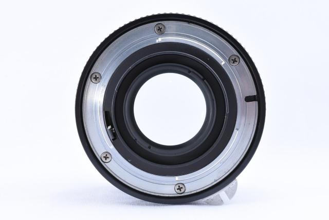 Vi Nikon MF NIKKOR 50mm f2 Non Ai Pœ_  Ɠd/AV 