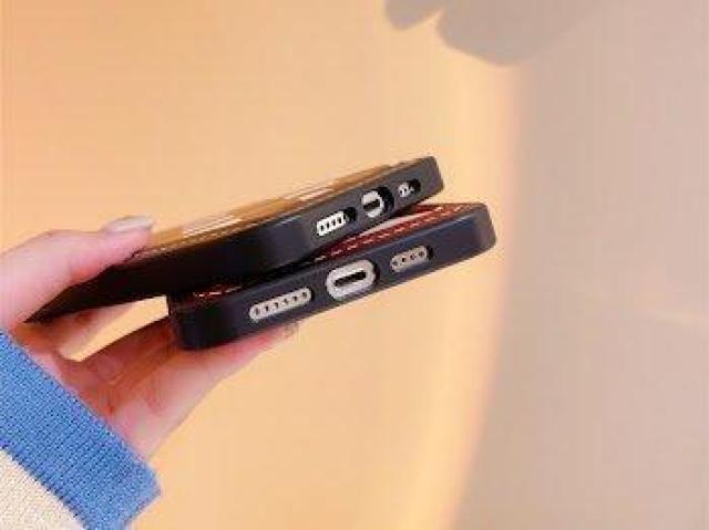 iPhone 13 Pro A[KC `FbN g ACtH X}z P[X smartphone case uE  Ɠd/AV 