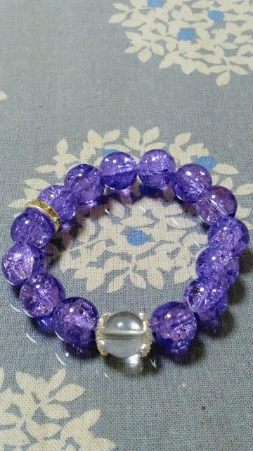 新品未使用★パープル大粒クラッシュビーズブレスレット < 女性アクセサリー/時計 新品未使用★パープル大粒クラッシュビーズブレスレット < 女性アクセサリー/時計の