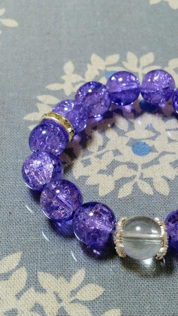 新品未使用★パープル大粒クラッシュビーズブレスレット < 女性アクセサリー/時計 新品未使用★パープル大粒クラッシュビーズブレスレット < 女性アクセサリー/時計の