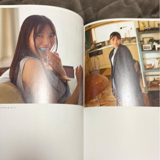 タンス整理品 書籍 おまとめOK 送料込み 河田陽菜さん写真集 < タレントグッズ タンス整理品 書籍 おまとめOK 送料込み 河田陽菜さん写真集 < タレントグッズの