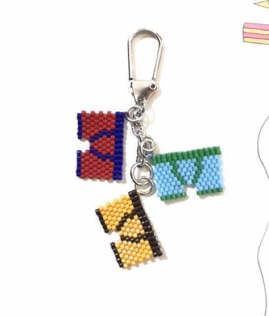 hハンドメイド〓デリカビーズステッチ〓3連男子パンツ〓キーホルダー < 女性ファッション hハンドメイド〓デリカビーズステッチ〓3連男子パンツ〓キーホルダー < 女性ファッションの