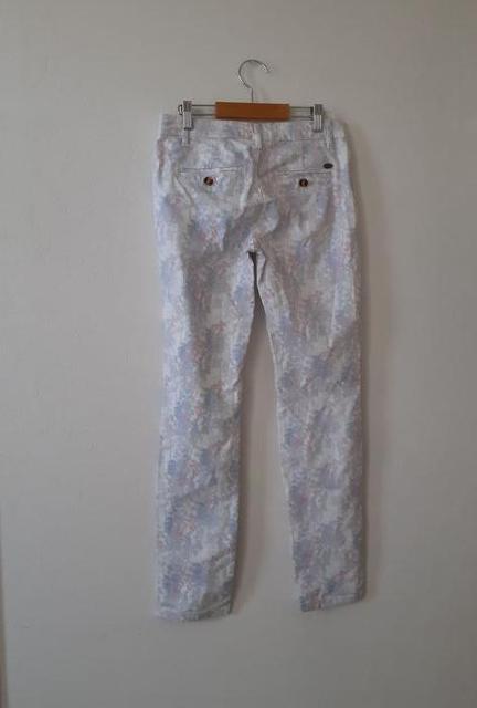 LAB DIP◆爽やかホワイトペイント柄 ストレッチ パンツ 25インチ < 女性ファッション  LAB DIP◆爽やかホワイトペイント柄 ストレッチ パンツ 25インチ < 女性ファッションの