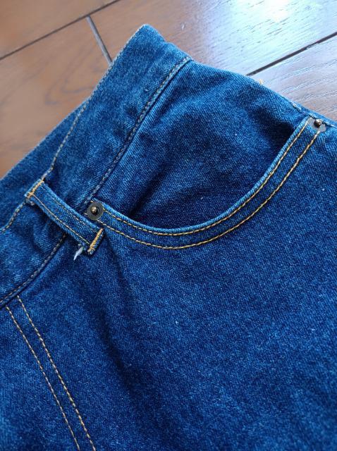 CECILE セシール★美脚足長ストレートデニム★ジーンズ★美品★ < 女性ファッション  CECILE セシール★美脚足長ストレートデニム★ジーンズ★美品★ < 女性ファッションの