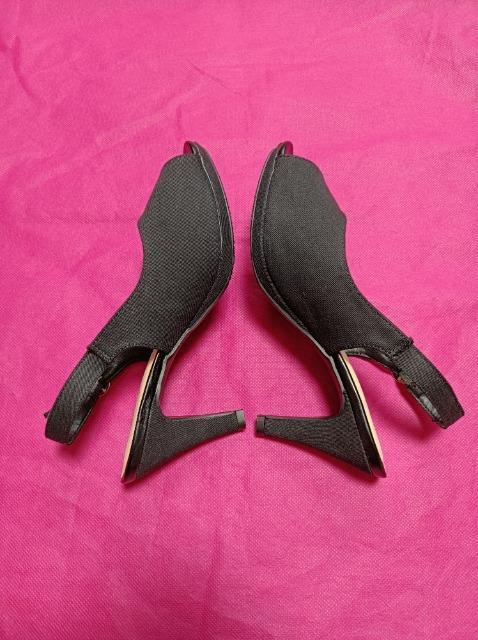 オープントゥバックストラップパンプス〓★新品同様★ < 女性ファッション  オープントゥバックストラップパンプス〓★新品同様★ < 女性ファッションの