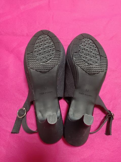 オープントゥバックストラップパンプス〓★新品同様★ < 女性ファッション  オープントゥバックストラップパンプス〓★新品同様★ < 女性ファッションの