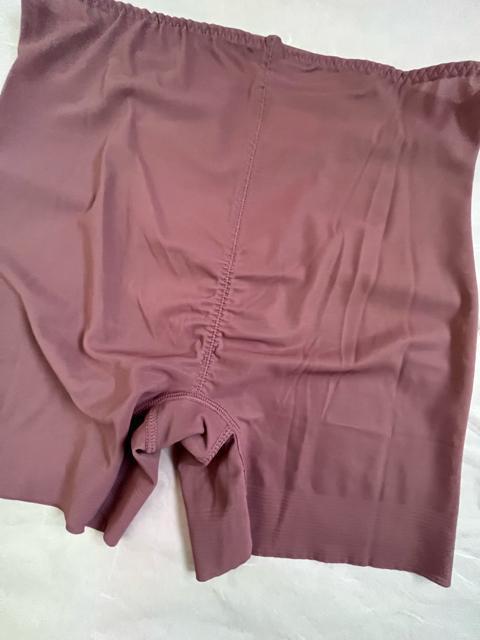 LLサイズ!光沢感あるツルサラと薄く軽い!パワーネット!お腹押さえて!お尻もスッキリ!一枚ばきOK!1分丈!ガードルショーツ! < 女性ファッション  LLサイズ!光沢感あるツルサラと薄く軽い!パワーネット!お腹押さえて!お尻もスッキリ!一枚ばきOK!1分丈!ガードルショーツ! < 女性ファッションの