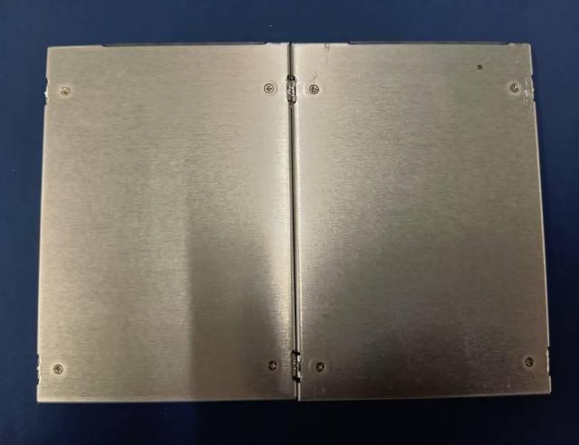 使用時間僅か☆国産 日本製 ハギワラソリューションズ 16GB 2枚セット SSD 産業用 工業用 SATA 2.5インチ < PC本体/周辺機器 使用時間僅か☆国産 日本製 ハギワラソリューションズ 16GB 2枚セット SSD 産業用 工業用 SATA 2.5インチ < PC本体/周辺機器の