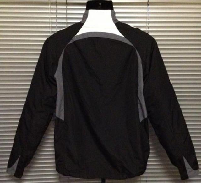 《hummel》ナイロンジャケット サッカー フットサル soccer 古着 ヴィンテージ VINTAGE JKT スポーツ < 男性ファッション  《hummel》ナイロンジャケット サッカー フットサル soccer 古着 ヴィンテージ VINTAGE JKT スポーツ < 男性ファッションの