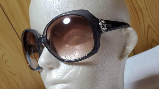 正規レア グッチ インターロッキング GGロゴ グラマラスサングラス 黒 茶 ダブルGエンブレム 付属有 アイウェア < ブランド  正規レア グッチ インターロッキング GGロゴ グラマラスサングラス 黒 茶 ダブルGエンブレム 付属有 アイウェア < ブランドの