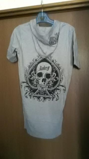 新品*Lazy daisy * 半袖パーカー < 女性ファッション  新品*Lazy daisy * 半袖パーカー < 女性ファッションの