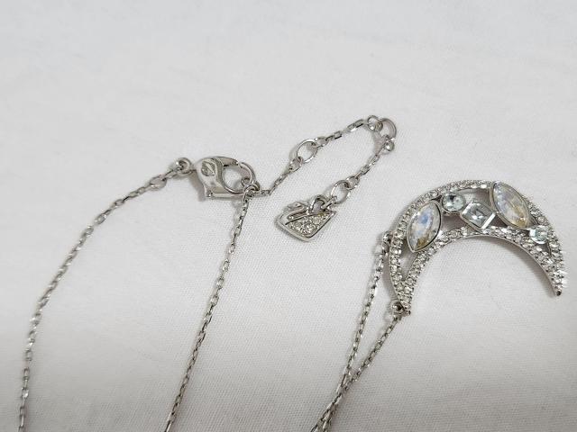 正規レア スワロフスキー クレセントムーン チェーンネックレス ビジュークリスタル オープンアート ハーフムーン 三日月 調節可 < 女性アクセサリー/時計  正規レア スワロフスキー クレセントムーン チェーンネックレス ビジュークリスタル オープンアート ハーフムーン 三日月 調節可 < 女性アクセサリー/時計の