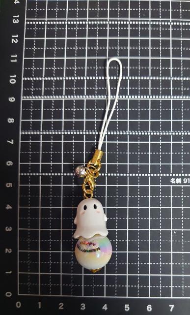 ハンドメイド♪おばけビーズストラップ〜玉乗り〜ホワイト < ペット/手芸/園芸  ハンドメイド♪おばけビーズストラップ〜玉乗り〜ホワイト < ペット/手芸/園芸の
