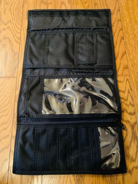 billabong ビラボン トラベルウォレット 財布 ナイロン マジックテープ 長財布 メンズ レディース < ブランド  billabong ビラボン トラベルウォレット 財布 ナイロン マジックテープ 長財布 メンズ レディース < ブランドの